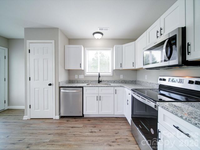 3702 Cardinal Bluff Lane, Indian Trail, NC 28079