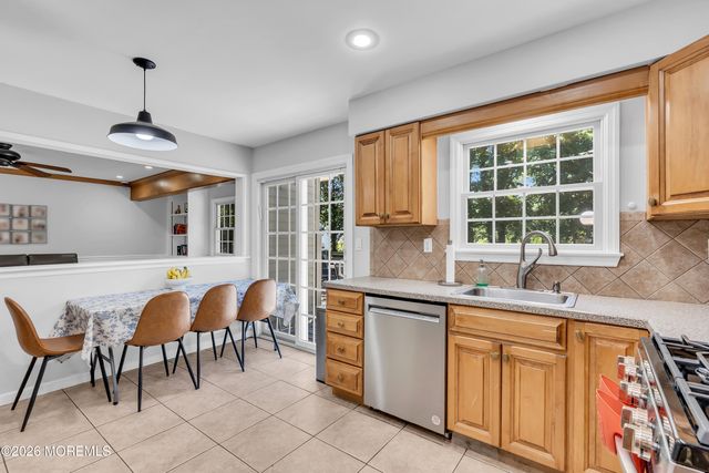 216 Doe Road, Toms River, NJ 08753