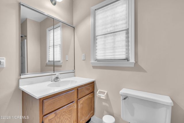 216 Doe Road, Toms River, NJ 08753
