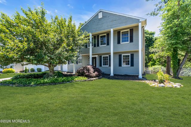 216 Doe Road, Toms River, NJ 08753