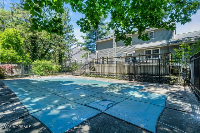 216 Doe Road, Toms River, NJ 08753