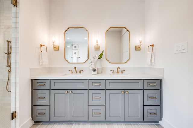 7512 Shadyvilla Lane, Houston, TX 77055