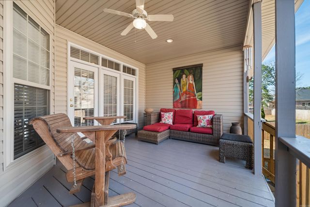 404 Peninsula Drive, Hot Springs, AR 71901