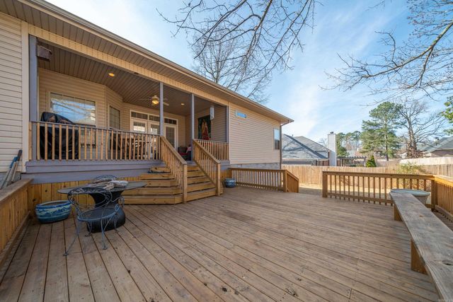 404 Peninsula Drive, Hot Springs, AR 71901