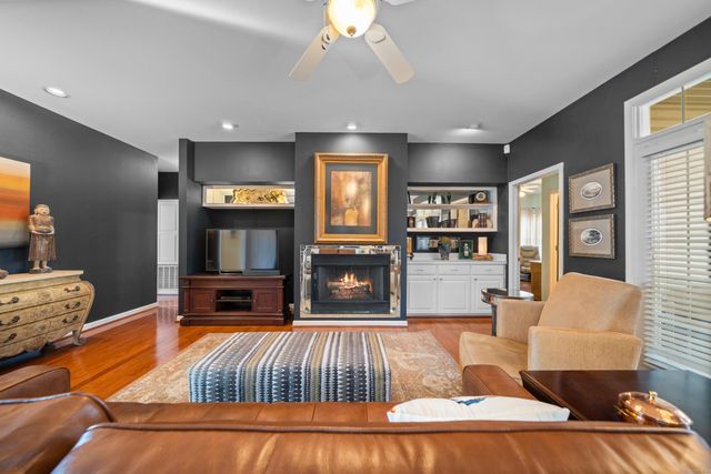 404 Peninsula Drive, Hot Springs, AR 71901