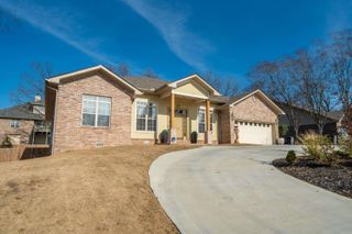 404 Peninsula Drive, Hot Springs, AR 71901