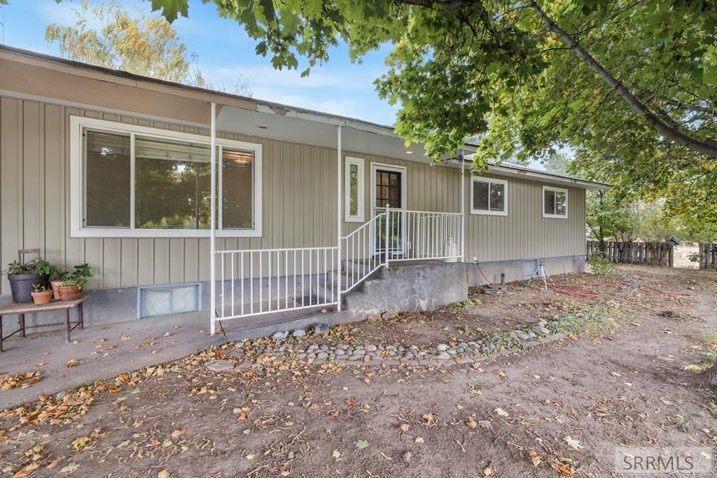 138 N 4100 E, Rigby, ID 83442