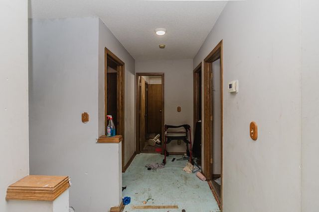 523 W Maywood St, Wichita, KS 67217