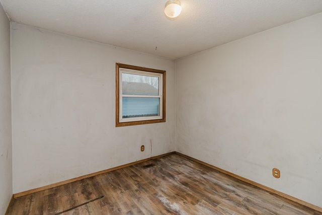 523 W Maywood St, Wichita, KS 67217