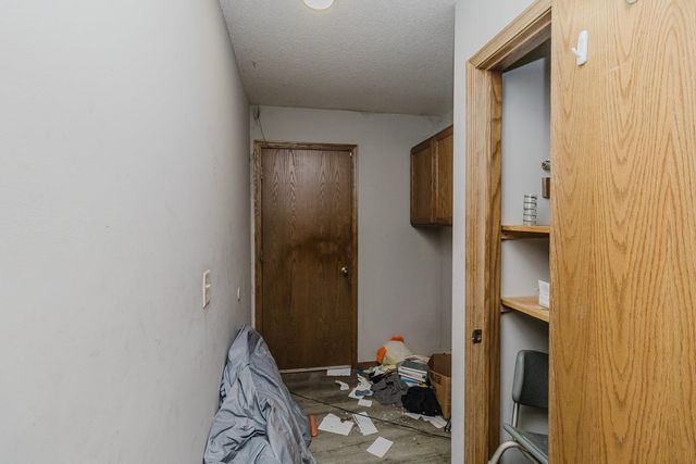 523 W Maywood St, Wichita, KS 67217