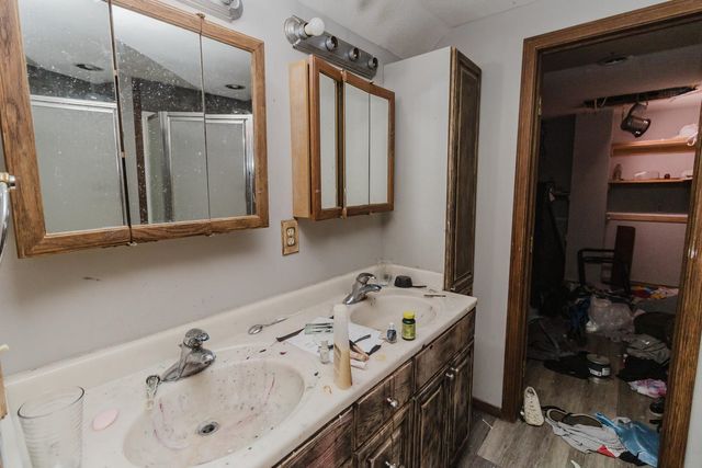 523 W Maywood St, Wichita, KS 67217