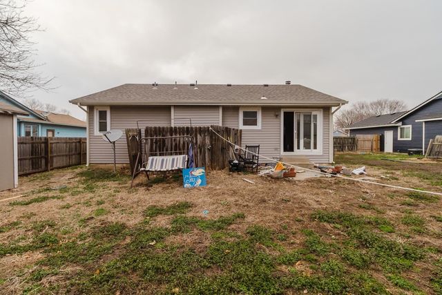 523 W Maywood St, Wichita, KS 67217