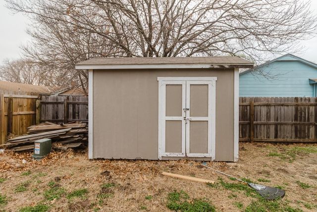 523 W Maywood St, Wichita, KS 67217