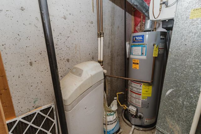 523 W Maywood St, Wichita, KS 67217