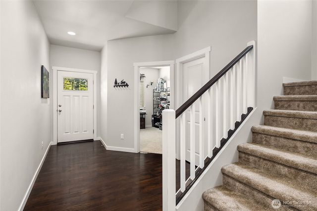 8223 49th Street NE, Marysville, WA 98270