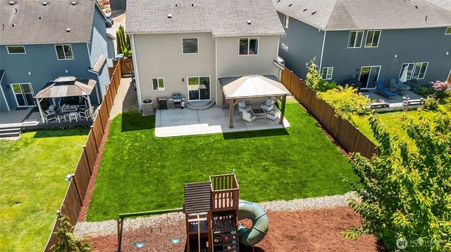 8223 49th Street NE, Marysville, WA 98270