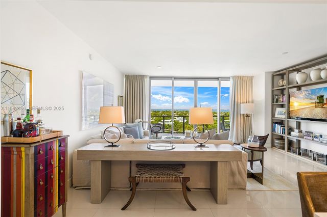 360 Ocean Drive 905S, Key Biscayne, FL 33149