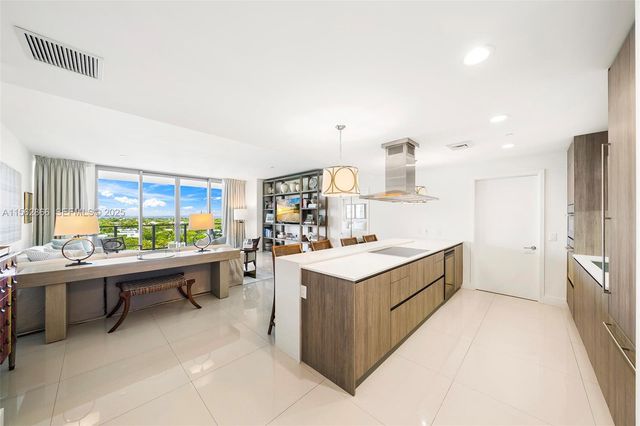 360 Ocean Drive 905S, Key Biscayne, FL 33149