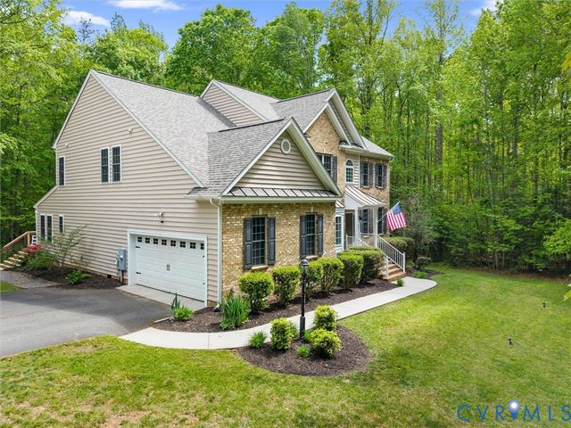 2505 Crest Hollow Ct, Goochland, VA 23063