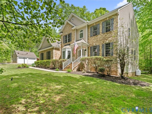 2505 Crest Hollow Ct, Goochland, VA 23063