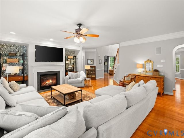 2505 Crest Hollow Ct, Goochland, VA 23063