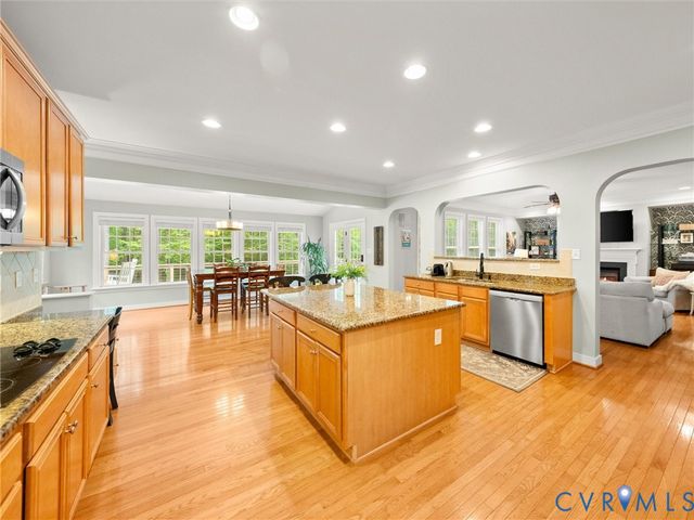 2505 Crest Hollow Ct, Goochland, VA 23063