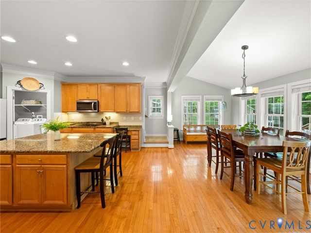2505 Crest Hollow Ct, Goochland, VA 23063