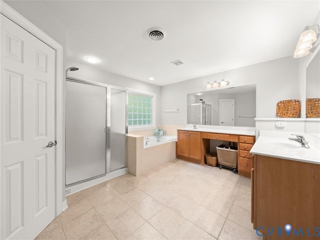 2505 Crest Hollow Ct, Goochland, VA 23063