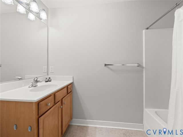 2505 Crest Hollow Ct, Goochland, VA 23063