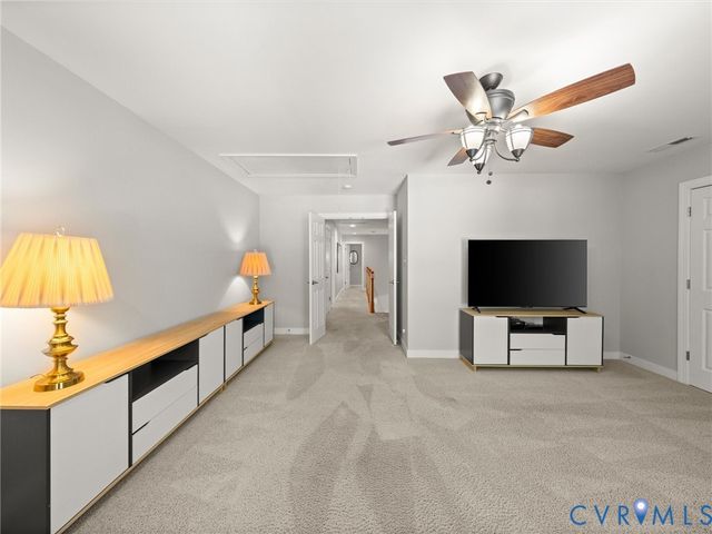 2505 Crest Hollow Ct, Goochland, VA 23063