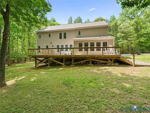 2505 Crest Hollow Ct, Goochland, VA 23063