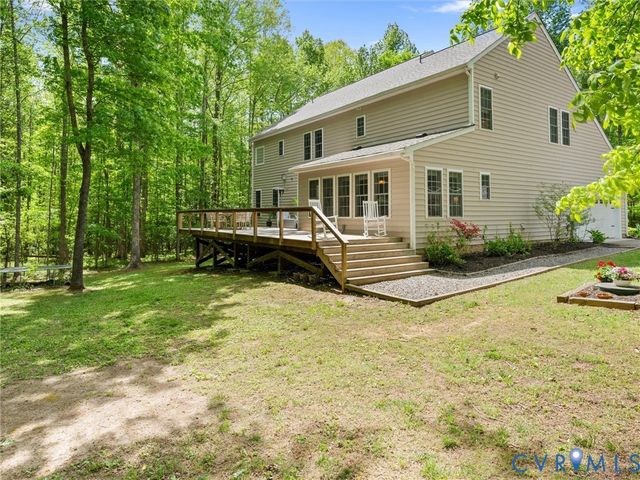 2505 Crest Hollow Ct, Goochland, VA 23063
