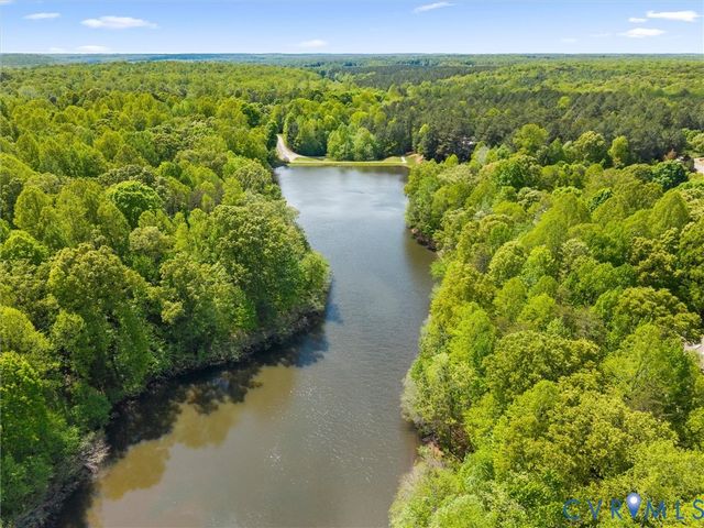 2505 Crest Hollow Ct, Goochland, VA 23063