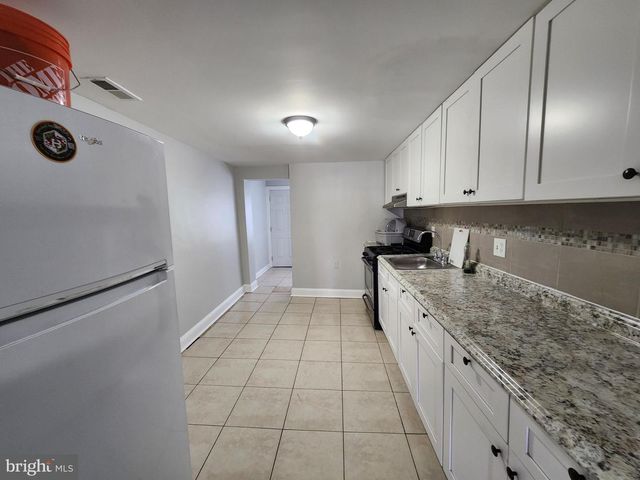 1813 AIKEN ST, Baltimore, MD 21213