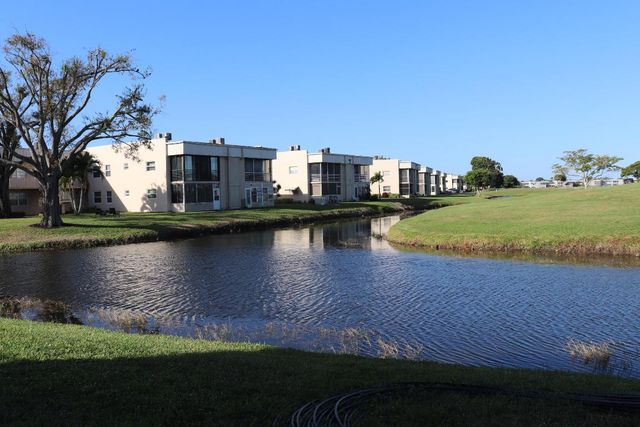 168 Burgundy D, Delray Beach, FL 33484