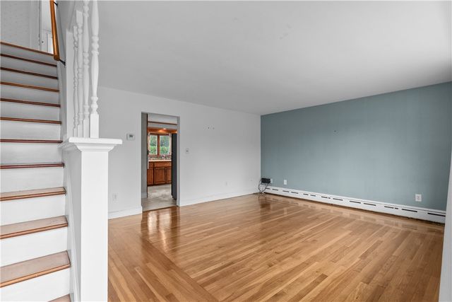 64 Kenyon Road, Tiverton, RI 02878