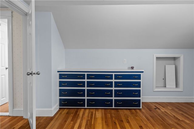 64 Kenyon Road, Tiverton, RI 02878