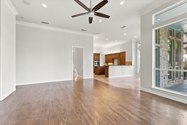 3102 Hillside Drive, Highland Village, TX 75077