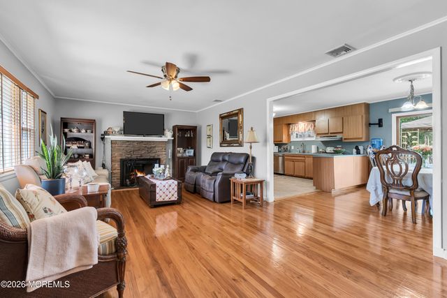 27 Golf Street, West Long Branch, NJ 07764