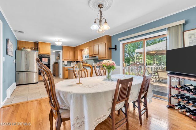27 Golf Street, West Long Branch, NJ 07764