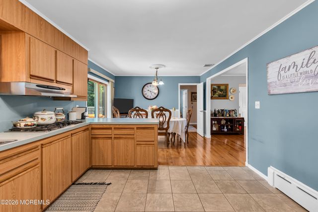 27 Golf Street, West Long Branch, NJ 07764
