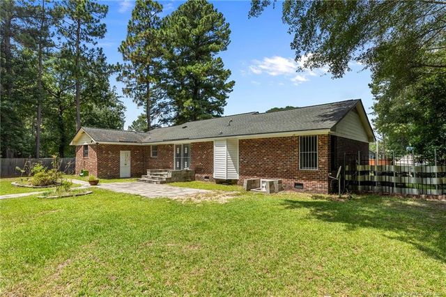 4307 Bridge Street, Hope Mills, NC 28348