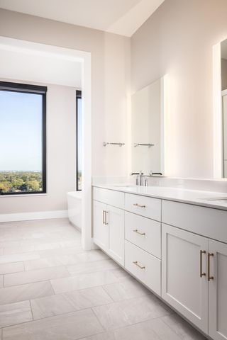 3650 Hazelton Road 413, Edina, MN 55435