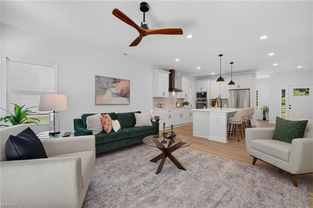 785 Caddie ST, Chesapeake, VA 23322