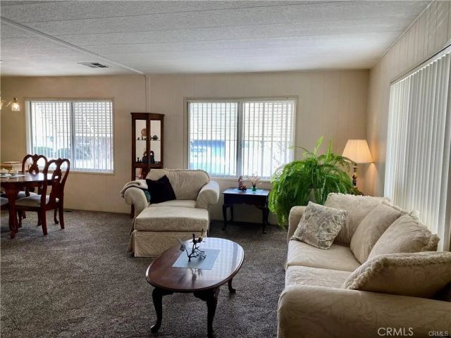 1760 San Benito, Hemet, CA 92545