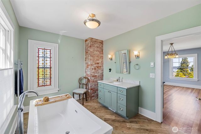 4410 N 45th Street, Tacoma, WA 98407