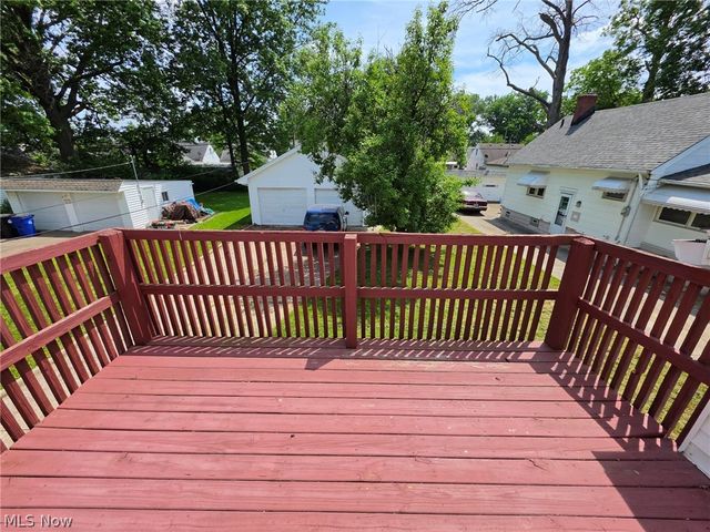 3909 Burger Avenue, Cleveland, OH 44109
