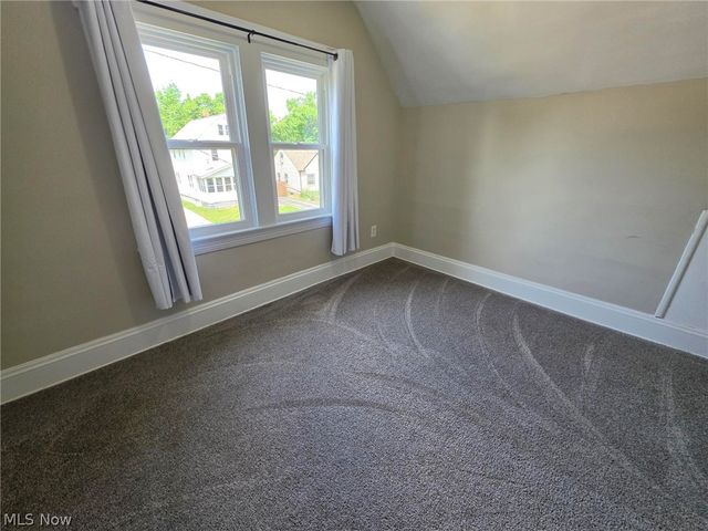 3909 Burger Avenue, Cleveland, OH 44109