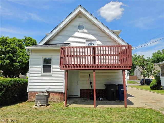 3909 Burger Avenue, Cleveland, OH 44109