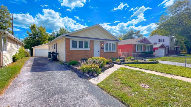 14039 S Claire Boulevard, Robbins, IL 60472